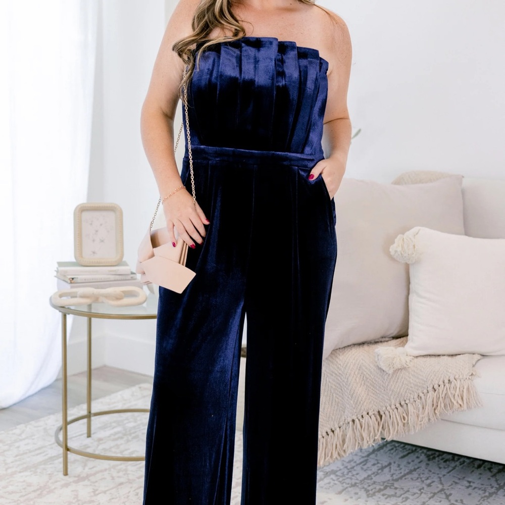 Chic Soul Navy Velvet Jumpsuit 3x (20-22)